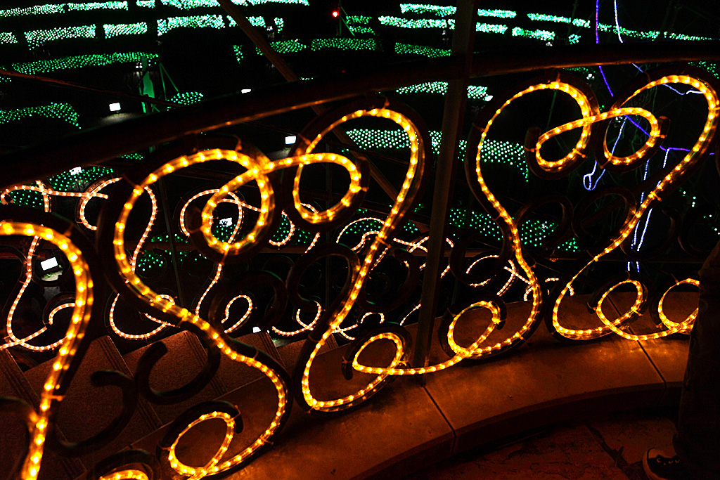 �P�R�W�^���[�C���~�l�[�V�����X