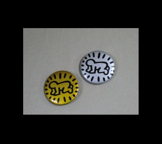 �L�[�X�E�փ����O�@�ʃo�b�W2��