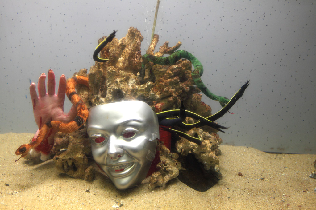 �ɐ��u�����V4