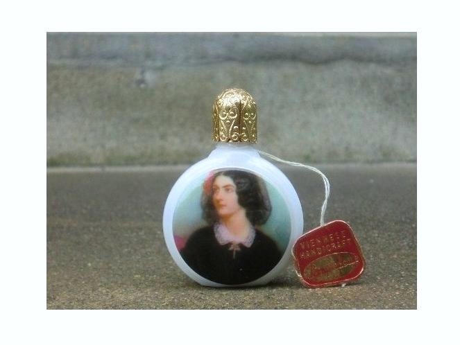 �I�[�X�g���A�@�����r