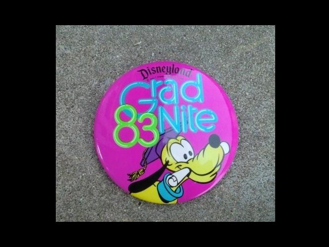 �f�B�Y�j�[�@Grad Nite '83�@�v���[�g�@�ʃo�b�W�@���A�I