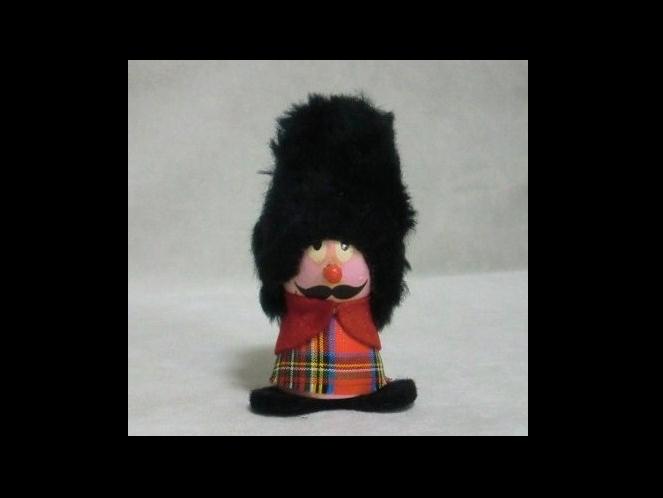 �C�M���X�̉q���@�ؐ��l�`�@�r���e�[�W�I�@�@���F�m�M���X