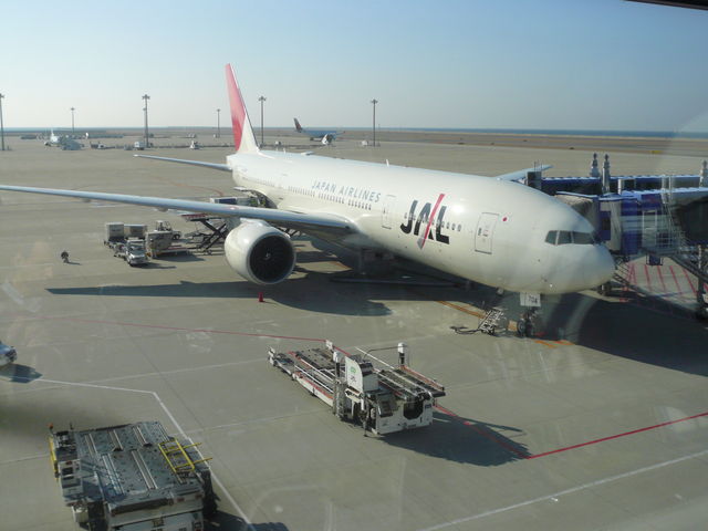 �p���ɍs���܂Ł@���{����̒��s��