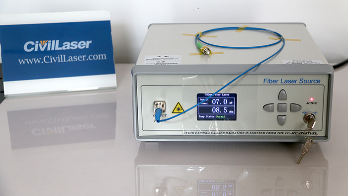 780nm 10mW �V���O�����[�h �t�@�C�o�[���[�U�[�V�X�e��