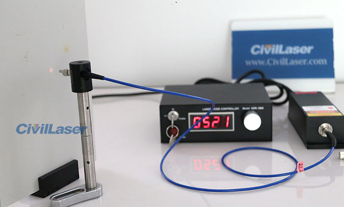 785nm ������ �t�@�C�o�[���[�U�[