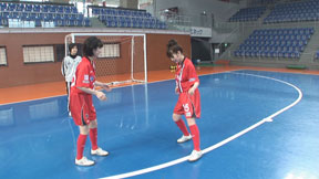 �t�b�g�T�����ɂ߂�I��b��     �u�܂Ɂ��c�n�I�v�@5��5���\��