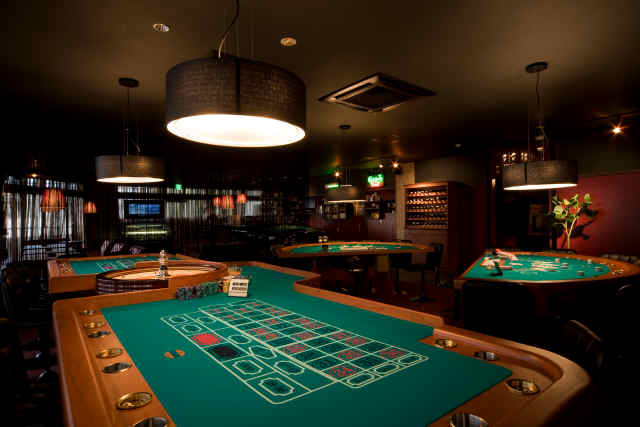 2010.7.18�i���j�@�R�X�v���p�[�e�B�[ in PLAYERS�@�J�Â��܂�