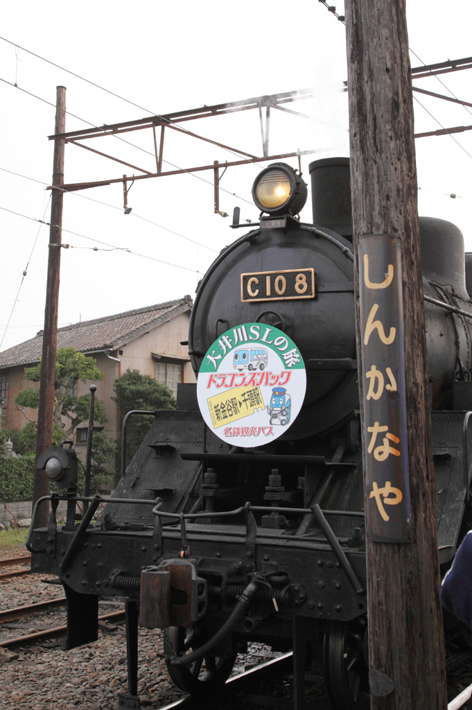 ����S����7