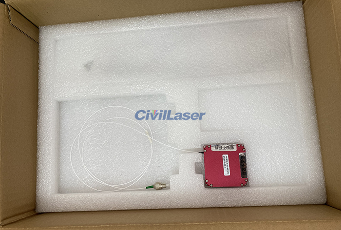 C�o���h 1528~1563nm 20mW ASE�����}�C�N�����W���[��