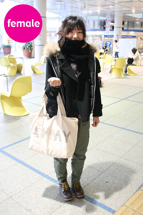 �s021�t�X�p�t�@�b�V�����X�i�b�v 2011�N1���yB�z