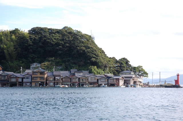 �ɍ����͂ǂ�ȏꏊ�Ȃ̂��낤�H