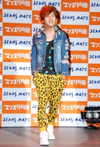 �T�J�C�X�g ����f���y�[