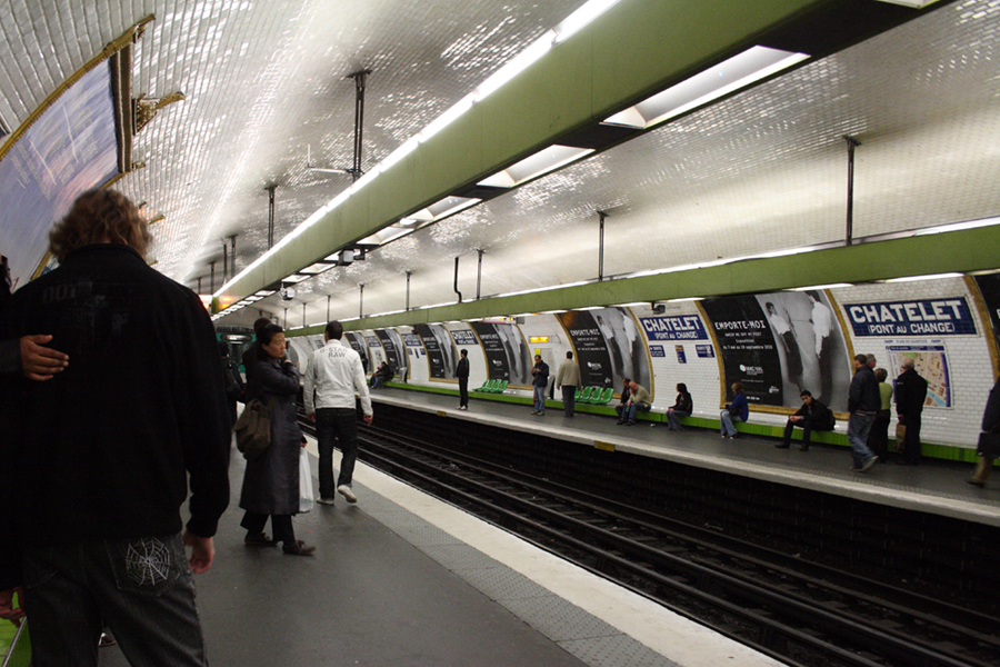 CHATELET(�V���g��)