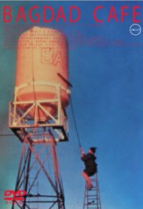 �A���o�X�^�҂̃X�p�C�_�[�Y��J�t�F�͉f�梃o�O�_�b�h��J�t�F��̊O��