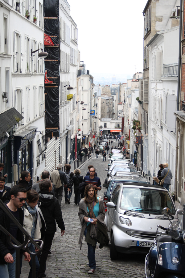 モンマルトルの丘