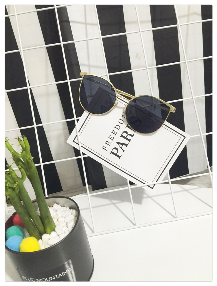 �؍������Y �ׂ� �T���O���X �u�����h�l�C