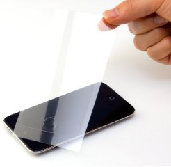 iPod touch 4G �h�w�䐫�E����N���A�@�\���t�B����