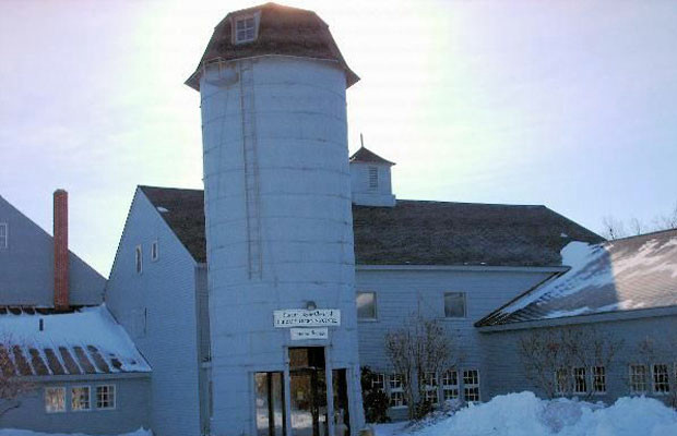 �A�����J�ōł��J�b�R������w�̐}����