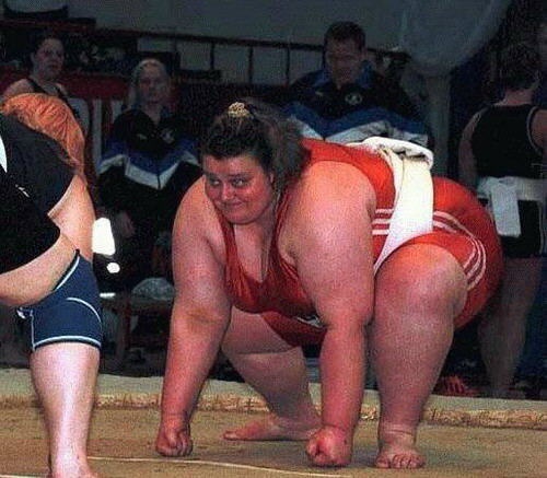 �X�|�[�c�̏u�Ԃ̖ʔ���Ռ��摜