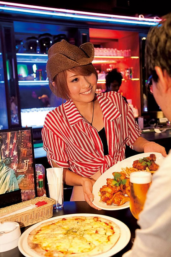 �A�����J���_�C�j���O�o�[BJ