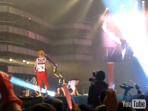 ��Ȃ̖ڗ���KARA�̊؍��R���T�[�g�@�؍��l�̌|�\�l�����{�ŉ҂������闝�R�͂��ꂾ