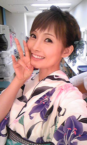 ���{�Ȃݐ��`�F�@�V���R���v���e�[�[���ڗ����߂����Ƙb��